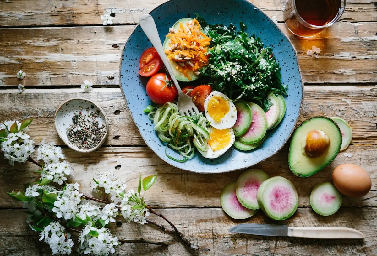 Balanced healthy meal with vegetables and protein — weight management